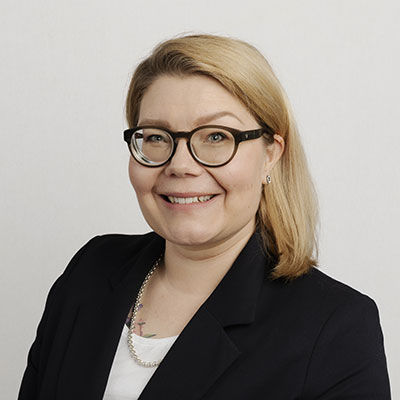 JENNI PUSKALA, Administrative Manager