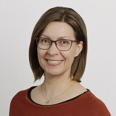 Satu Hanka, Customer Service Specialist